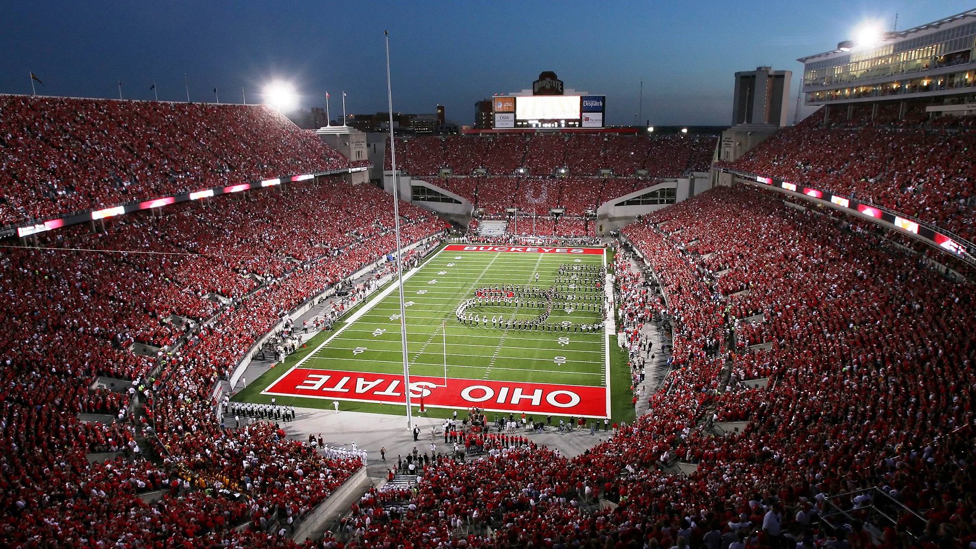 2013年总决赛第六场：热火在詹姆斯的带领下，经历加时逆转雷霆，最终以95-88获得冠军，詹姆斯荣膺FMVP。